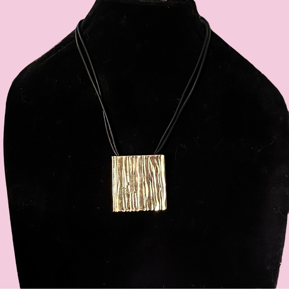 Vintage Athens Protasis gold square pendant cord necklace